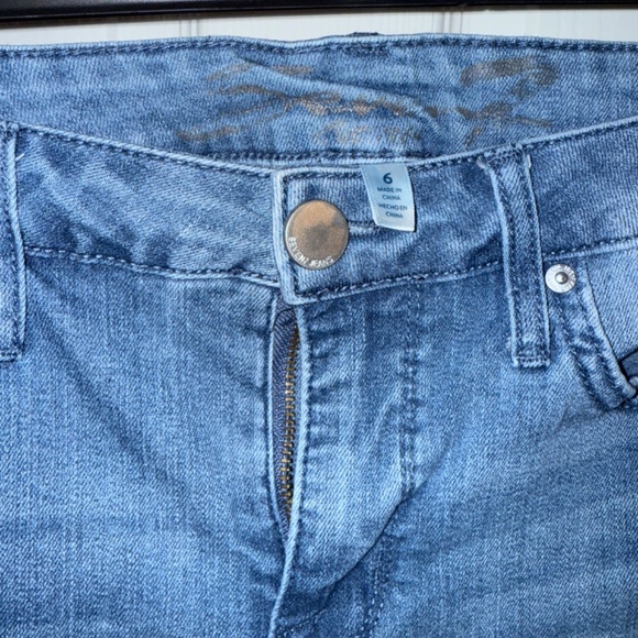 WOMENS SEVEN7 BERMUDA SHORTS - Picture 3 of 3